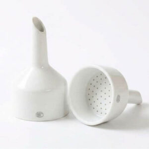 embudo buchner de porcelana